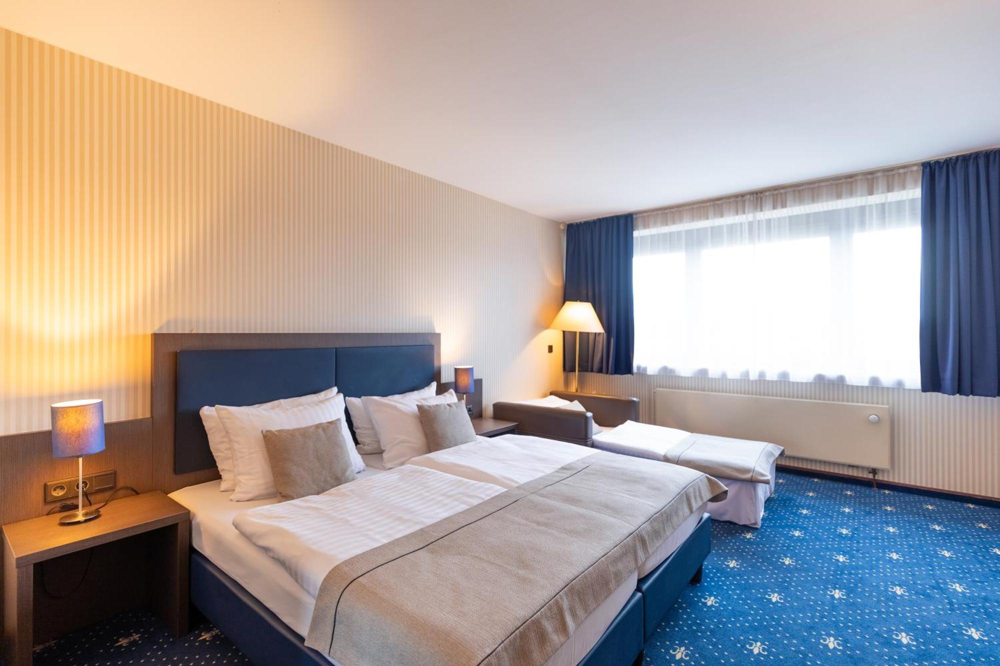 Hotel Imperial Frankfurt am Main Exterior photo